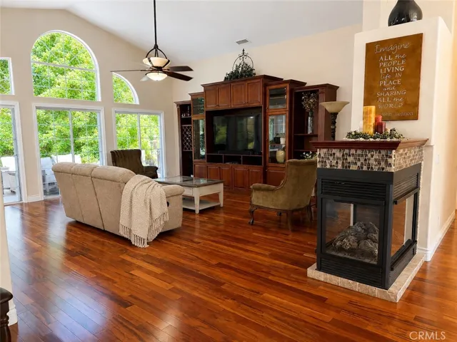 5781 Glenview, San Luis Obispo, California 93401