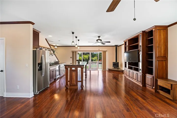 5781 Glenview, San Luis Obispo, California 93401
