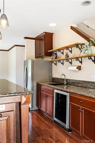5781 Glenview, San Luis Obispo, California 93401
