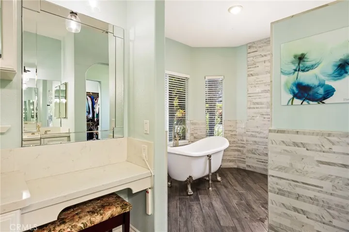 5781 Glenview, San Luis Obispo, California 93401
