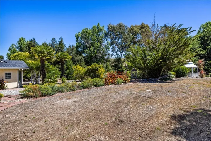 5781 Glenview, San Luis Obispo, California 93401
