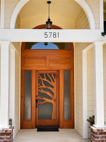 5781 Glenview, San Luis Obispo, California 93401