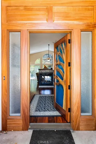 5781 Glenview, San Luis Obispo, California 93401