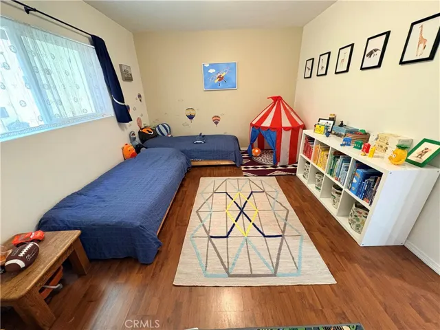3145 S Kerckhoff, San Pedro, California 90731