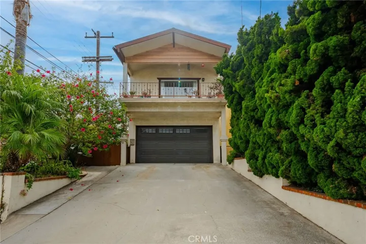 3145 S Kerckhoff, San Pedro, California 90731