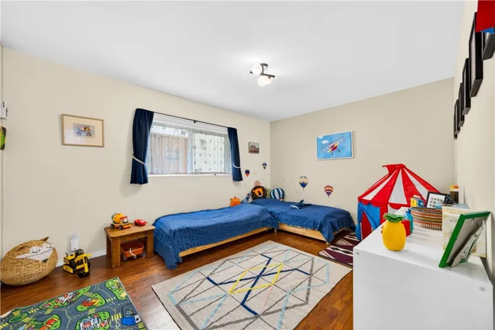 3145 S Kerckhoff, San Pedro, California 90731