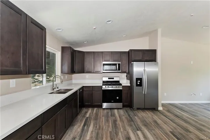 23511 Lake Dr, Crestline, California 92325 — photo 4