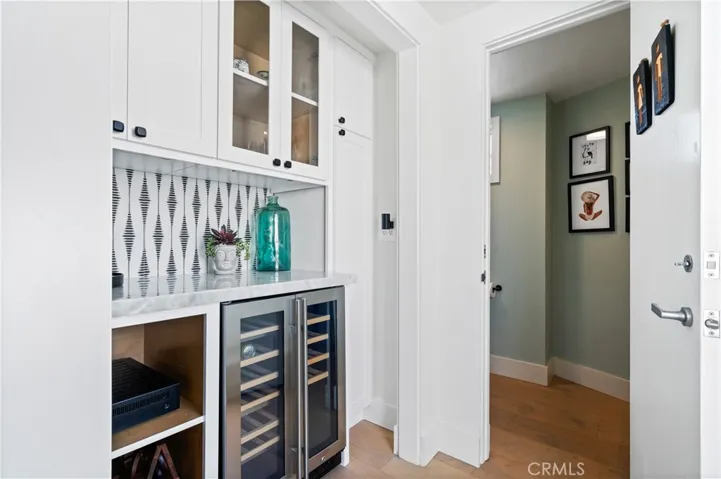 53 15th Street, Hermosa Beach, California 90254
