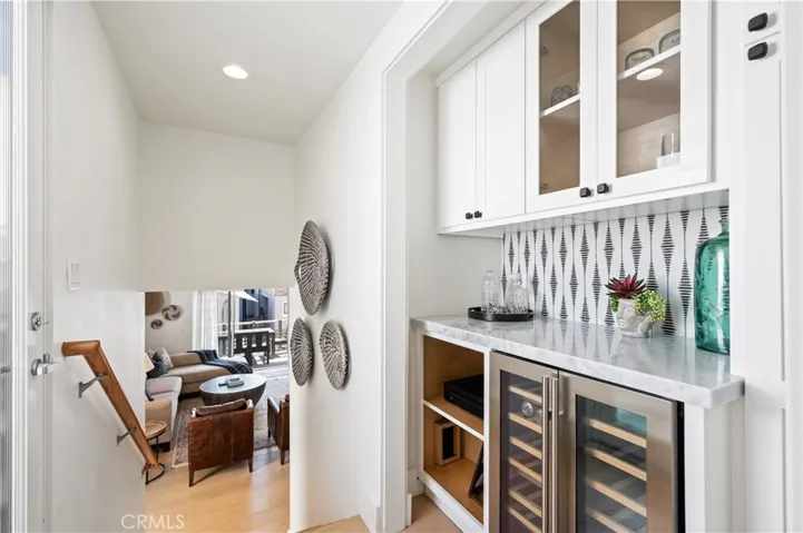 53 15th Street, Hermosa Beach, California 90254