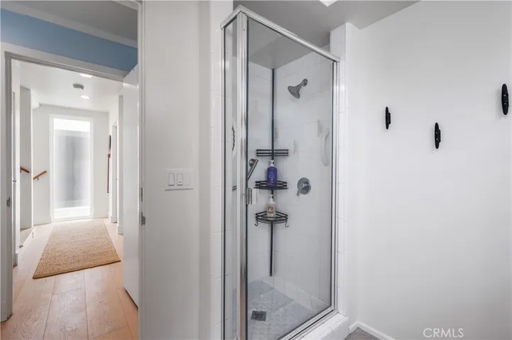 53 15th Street, Hermosa Beach, California 90254
