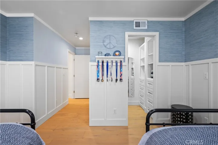 53 15th Street, Hermosa Beach, California 90254
