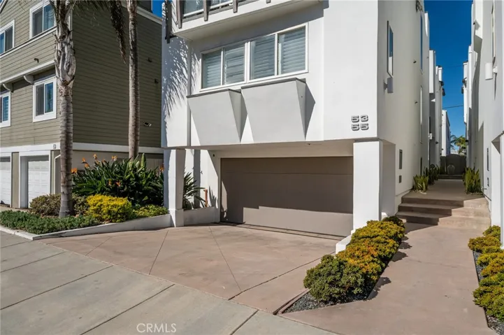 53 15th Street, Hermosa Beach, California 90254