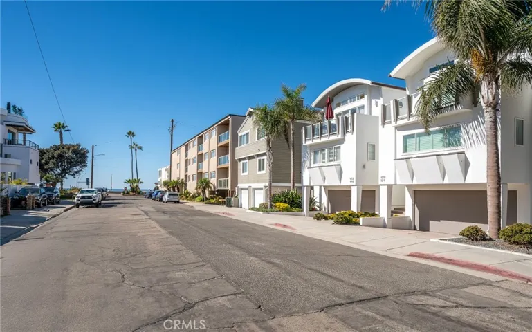 53 15th Street, Hermosa Beach, California 90254
