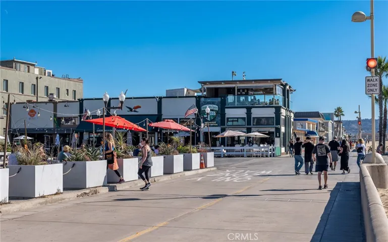 53 15th Street, Hermosa Beach, California 90254