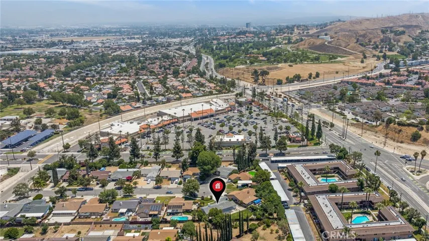 1171 Canyon View Lane, Colton, California 92324