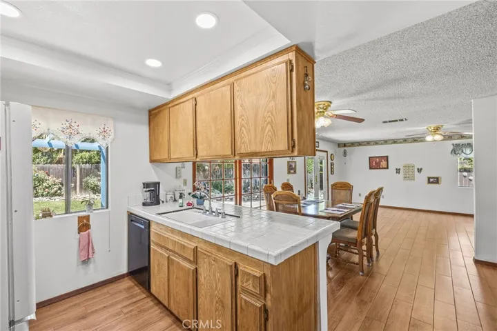 1171 Canyon View Lane, Colton, California 92324