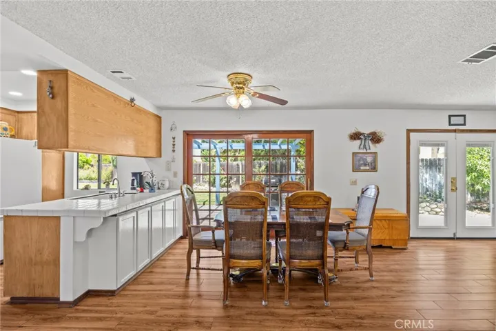 1171 Canyon View Lane, Colton, California 92324