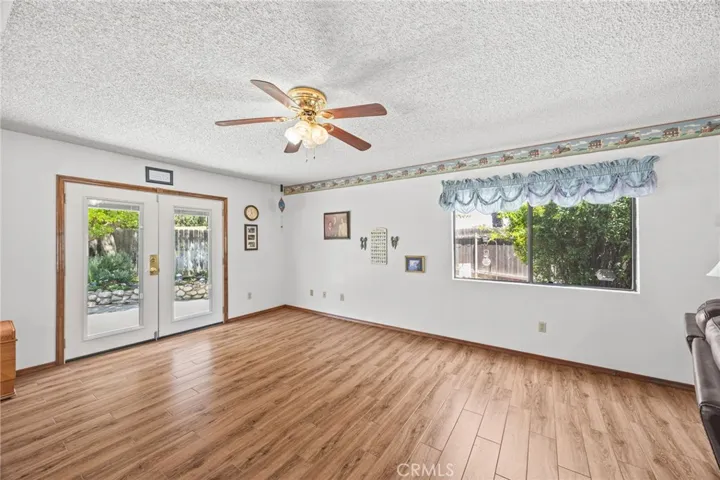 1171 Canyon View Lane, Colton, California 92324