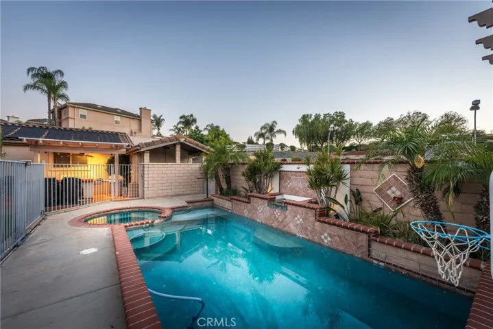 18309 Hollowtree, Riverside, California 92504