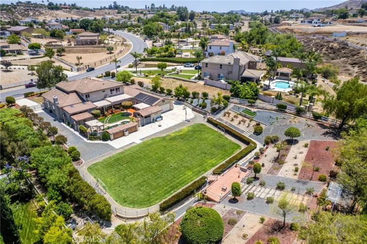 18309 Hollowtree, Riverside, California 92504