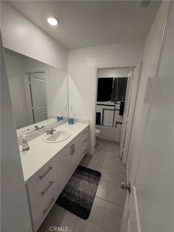 upstairs bathroom