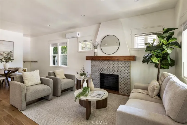 5850 Burwood Ave, Los Angeles, California 90042