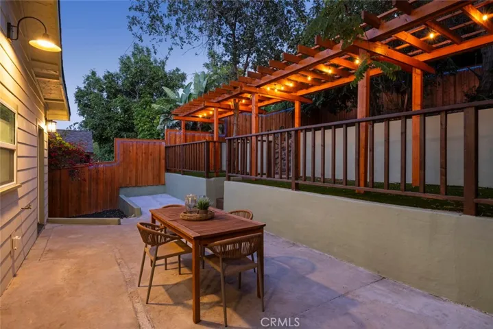 5850 Burwood Ave, Los Angeles, California 90042