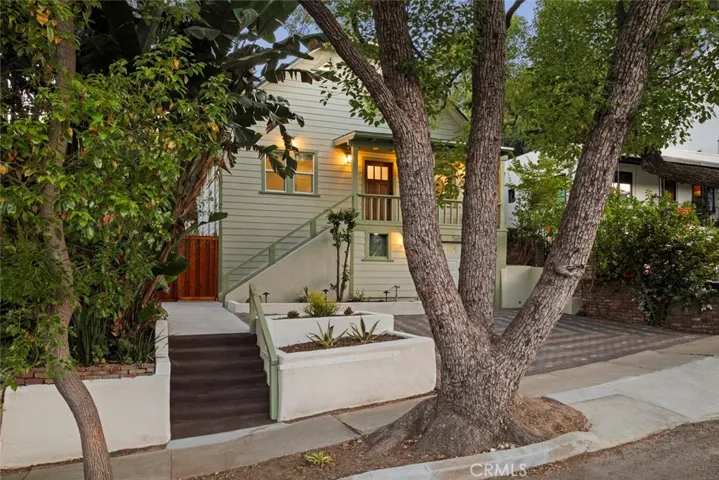 5850 Burwood Ave, Los Angeles, California 90042