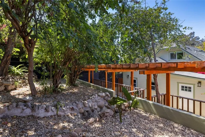 5850 Burwood Ave, Los Angeles, California 90042