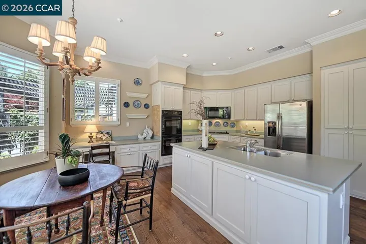 1706 Comstock Dr, Walnut Creek, California 94595
