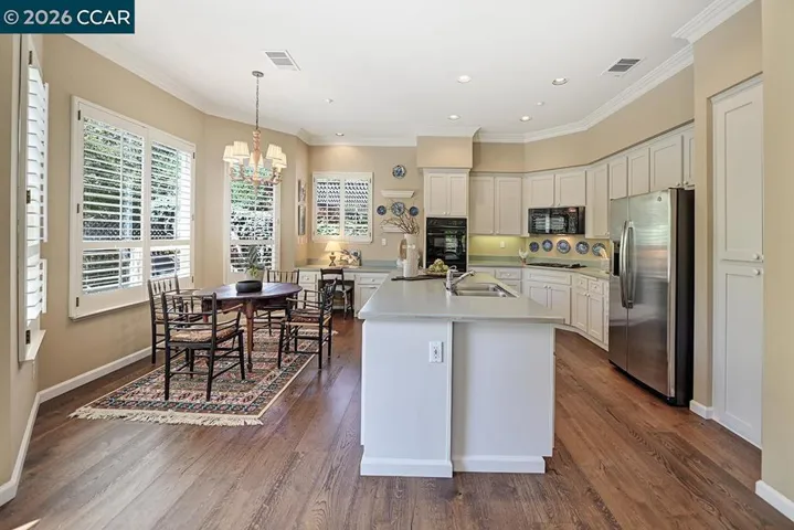 1706 Comstock Dr, Walnut Creek, California 94595