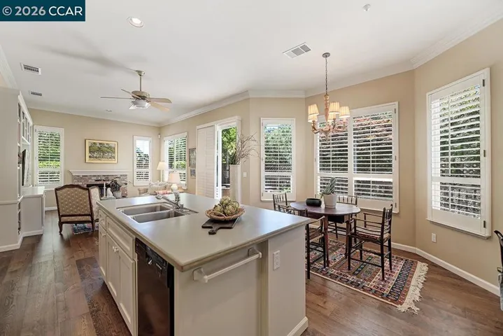 1706 Comstock Dr, Walnut Creek, California 94595