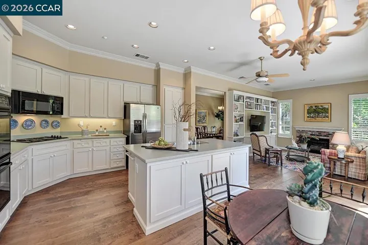 1706 Comstock Dr, Walnut Creek, California 94595