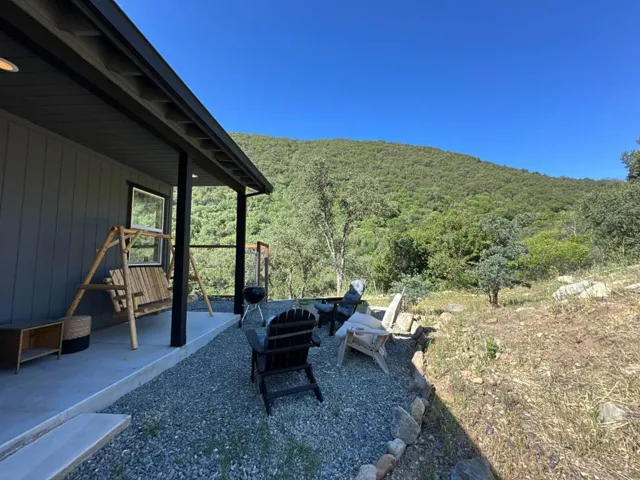 45100 Carmel Valley Road, Greenfield, California 93927