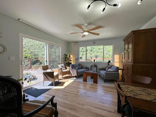 45100 Carmel Valley Road, Greenfield, California 93927
