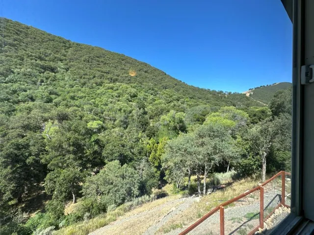 45100 Carmel Valley Road, Greenfield, California 93927