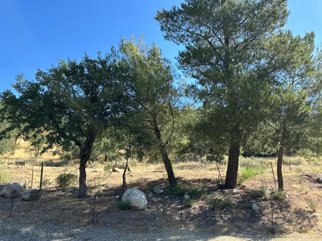 45100 Carmel Valley Road, Greenfield, California 93927