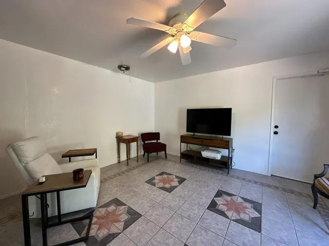 45100 Carmel Valley Road, Greenfield, California 93927