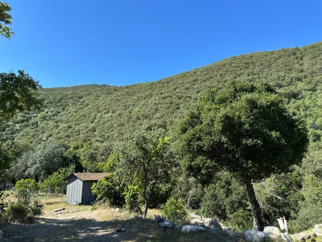 45100 Carmel Valley Road, Greenfield, California 93927