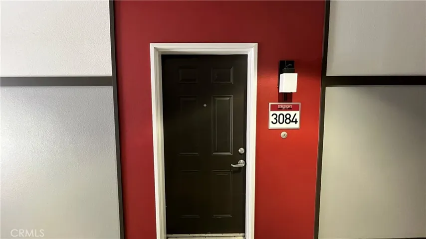 Welcome to Stadium Lofts
