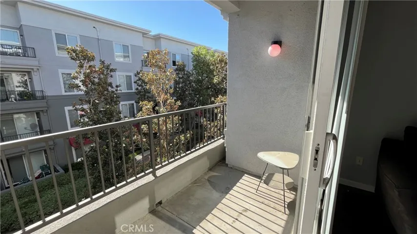 Courtyard Views