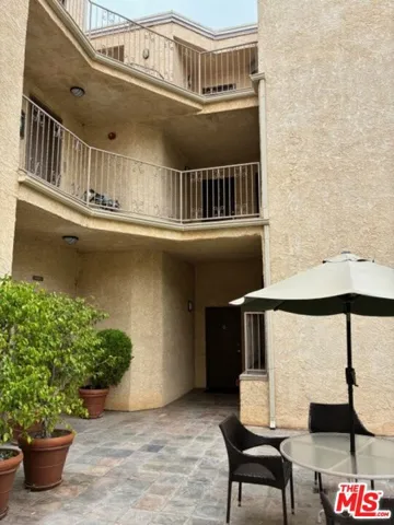 1041 2nd Street 5, Santa Monica, California 90403