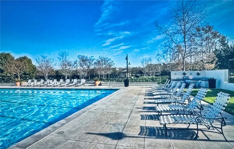 101 Tall Oak, Irvine, California 92603