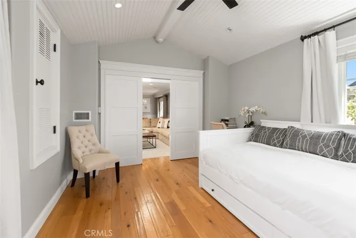 705 1/2 Goldenrod Avenue, Corona Del Mar, California 92625
