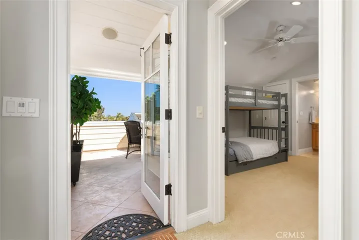 705 1/2 Goldenrod Avenue, Corona Del Mar, California 92625