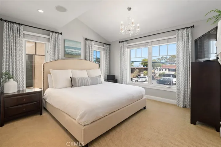 705 1/2 Goldenrod Avenue, Corona Del Mar, California 92625