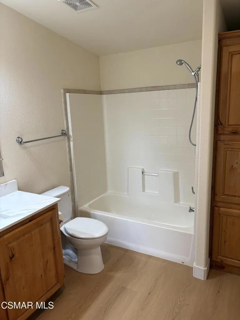 secondary bath