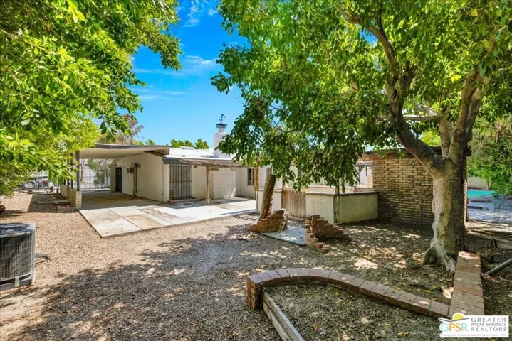 401 E Glen S Circle, Palm Springs, California 92262