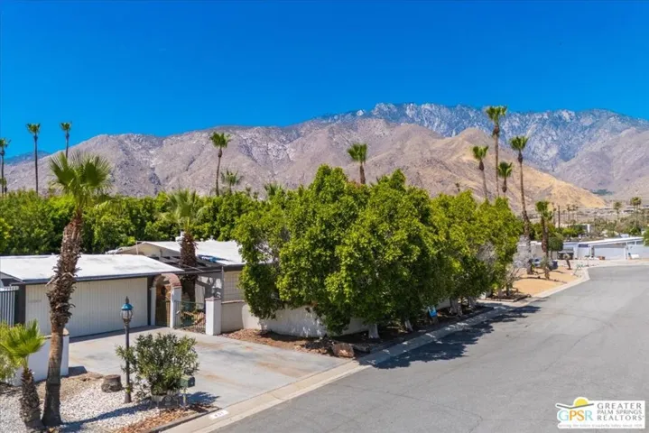 401 E Glen S Circle, Palm Springs, California 92262