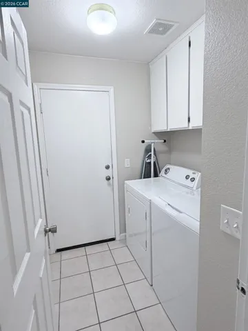 8551 Summer Knoll Way, Elk Grove, California 95624